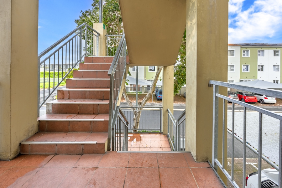 2 Bedroom Property for Sale in Stellendale Western Cape